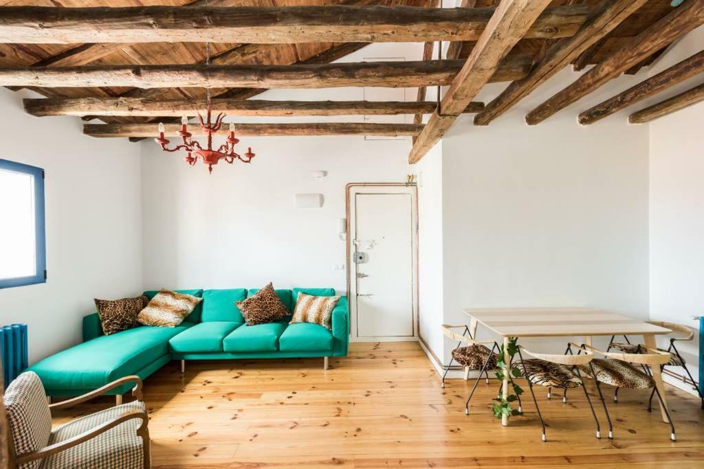 Atico De Mowgli - Sol Apartment Madrid Exterior photo
